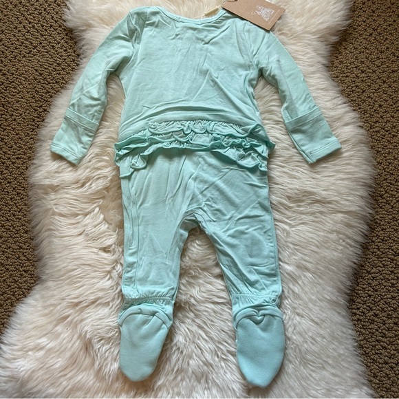 NWT Angel Dear Ruffle Front Zip Footie 0-3 - Picture 2 of 3
